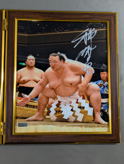 ★BBM Limited 100★ 72nd Yokozuna Kisenosato Hiroshi Retirement Commemorative hand signed autograph Photo panel (double type)