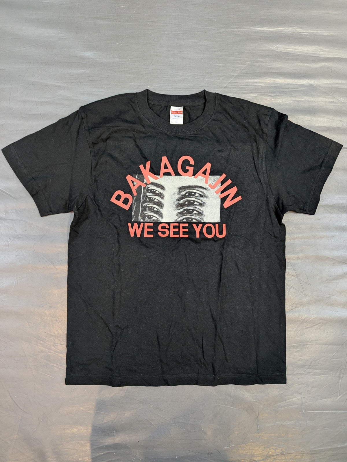 Chris Brookes  "WE SEE YOU" T-shirt (Black×Red)