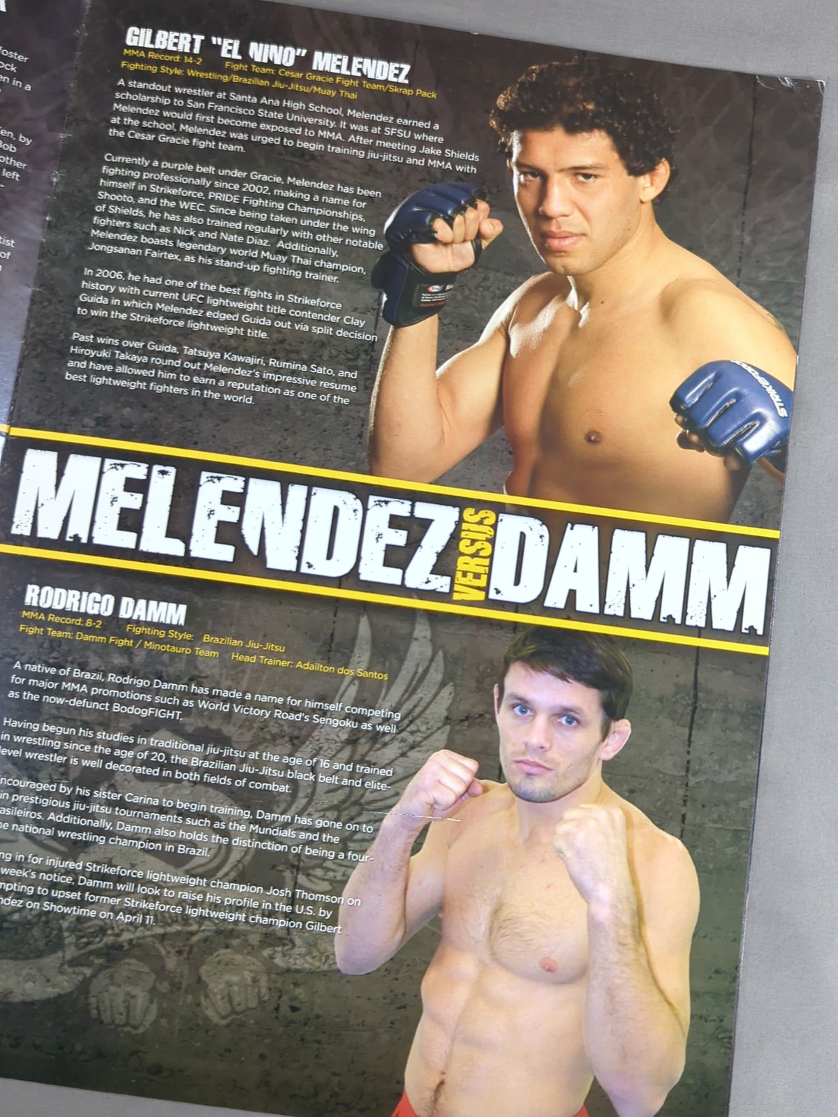 [Hitomi Akano hand signed autograph ] Strike force Shamrock vs. Diaz