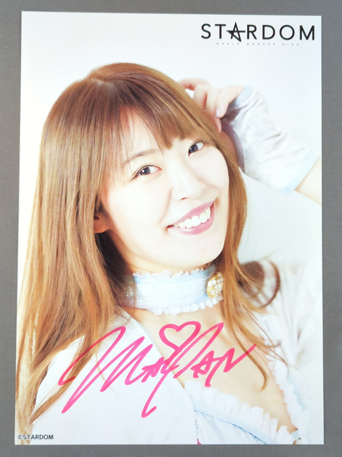 MAI SAKURAI  hand signed autograph  Stardom Pro-Photo  (D-3)