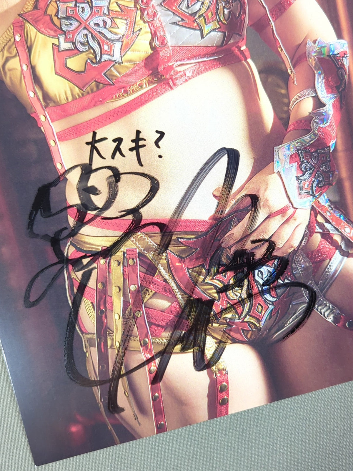 Utami Hayashishita  hand signed autograph  Pro-Photo  (C-5)