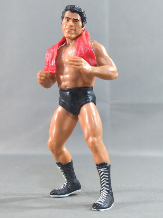 Antonio Inoki  (red towel)