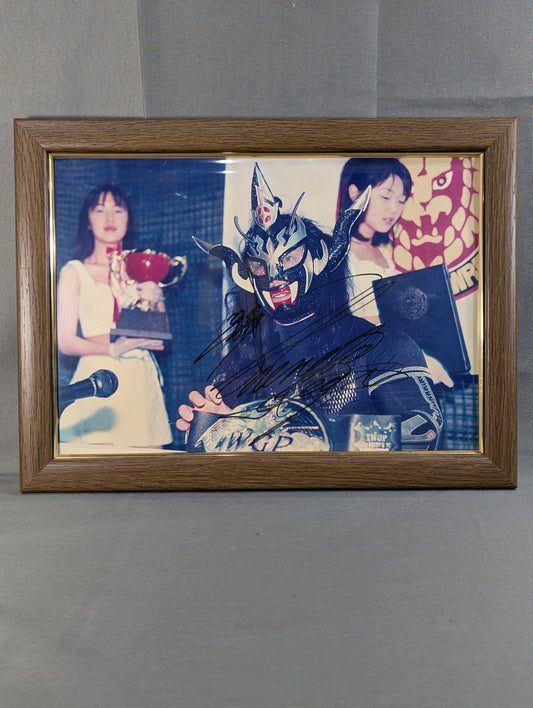 Jushin Thunder Liger  hand signed autograph  Large Framed photo 