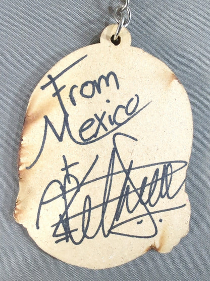 【hand signed autograph】Sheua Wood Keychain